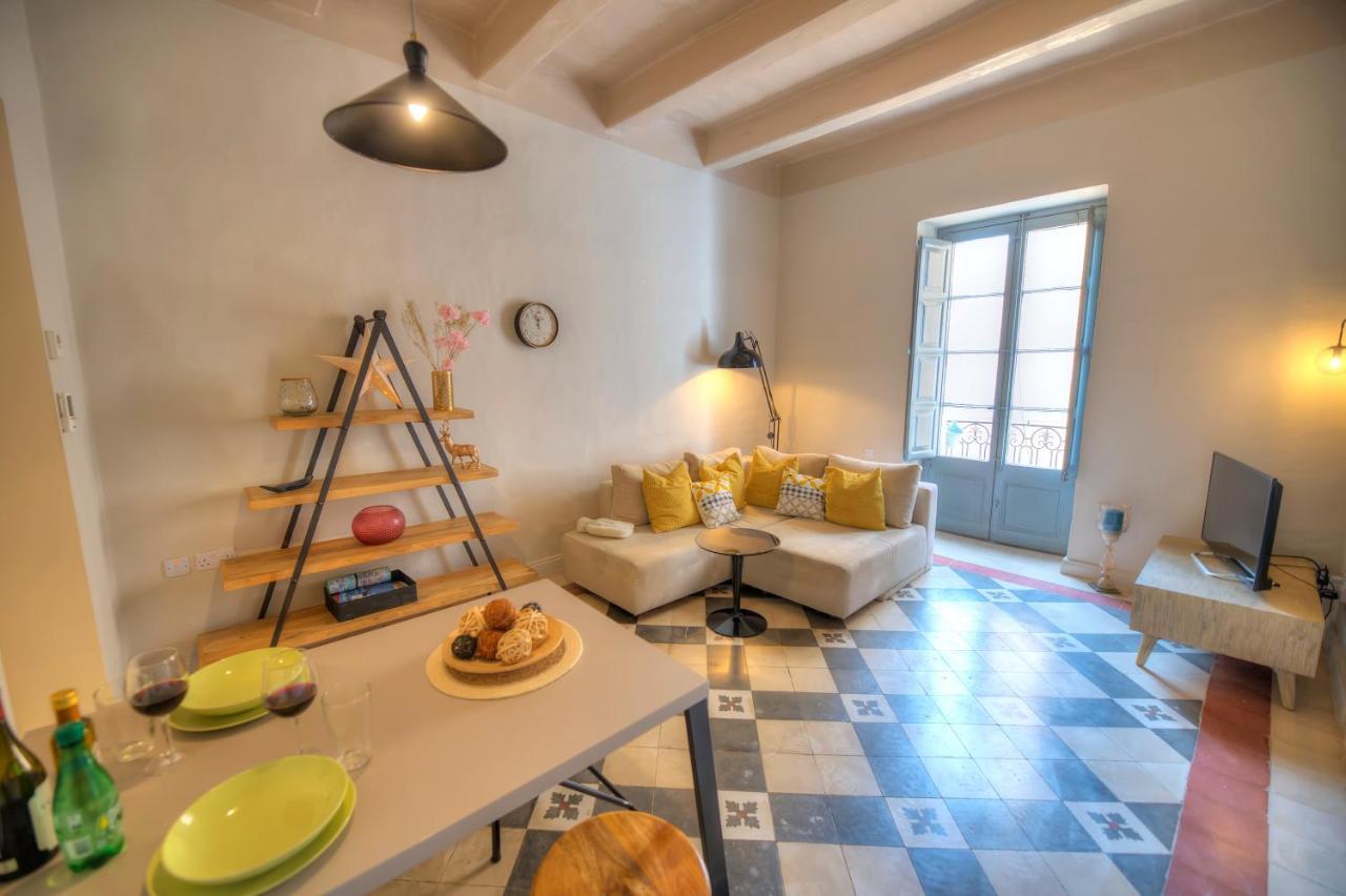 Charming & Traditional Flat In City Center Esch1-2 Valletta Exteriör bild