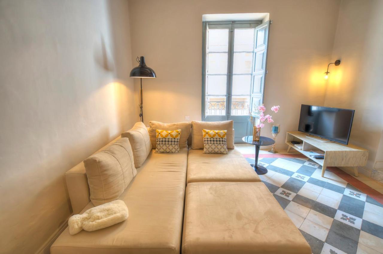 Charming & Traditional Flat In City Center Esch1-2 Valletta Exteriör bild