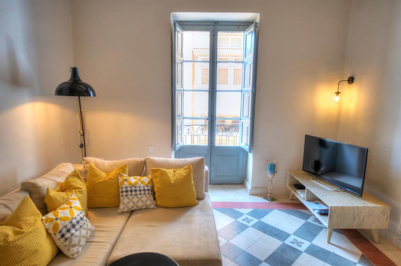 Charming & Traditional Flat In City Center Esch1-2 Valletta Exteriör bild