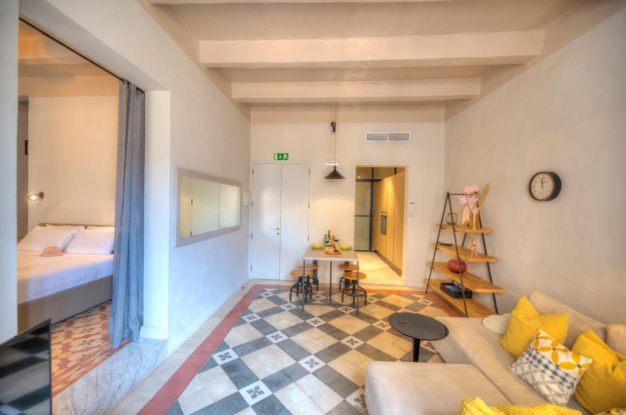 Charming & Traditional Flat In City Center Esch1-2 Valletta Exteriör bild