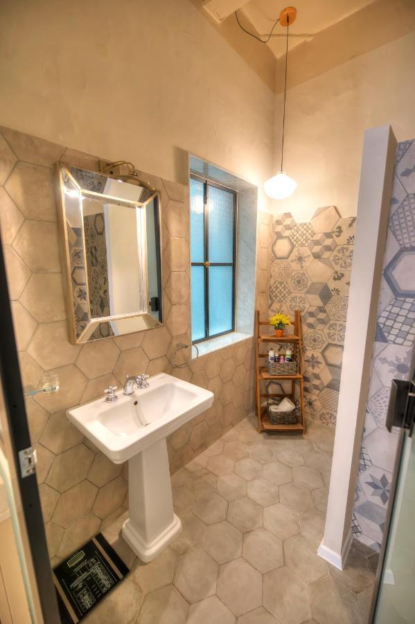 Charming & Traditional Flat In City Center Esch1-2 Valletta Exteriör bild