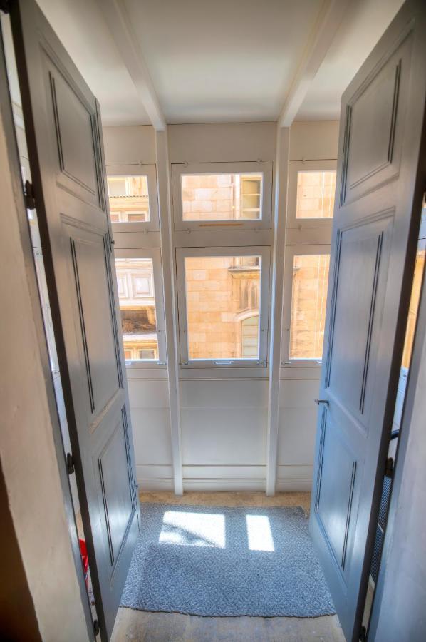 Charming & Traditional Flat In City Center Esch1-2 Valletta Exteriör bild